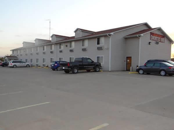 Rock Creek Hotel Sabetha Экстерьер фото